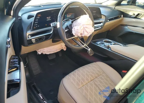 2024 Cadillac Lyriq Luxury W/1Se from USA, damaged, VIN 1GYKPSRK5RZ106628